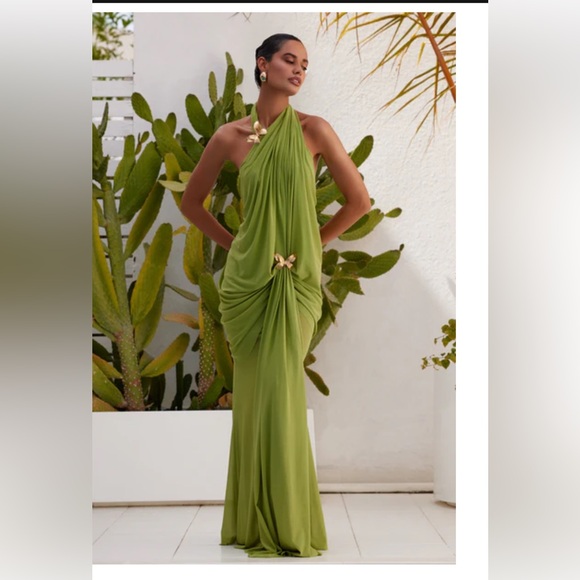 DEBUT DRESS - Picture 5 of 7